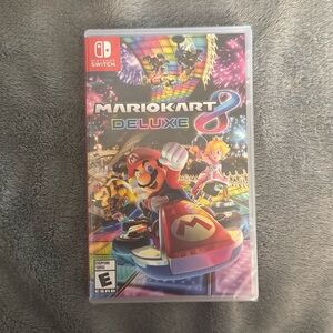Nintendo Mario Kart 8 Deluxe Game for Switch - NWT Sealed